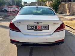 جنسس G70